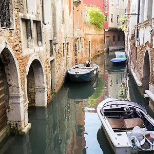Rialto Corte Dei Sansoni Canal View By Wonderful Italy Appartement Venise